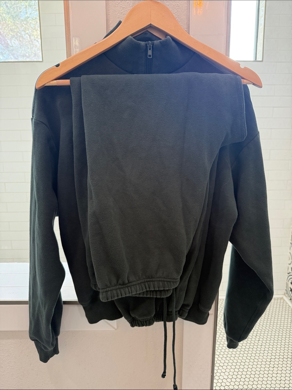 Skims Dark Green Zip Funnel Neck Fleece Sweater and pants M